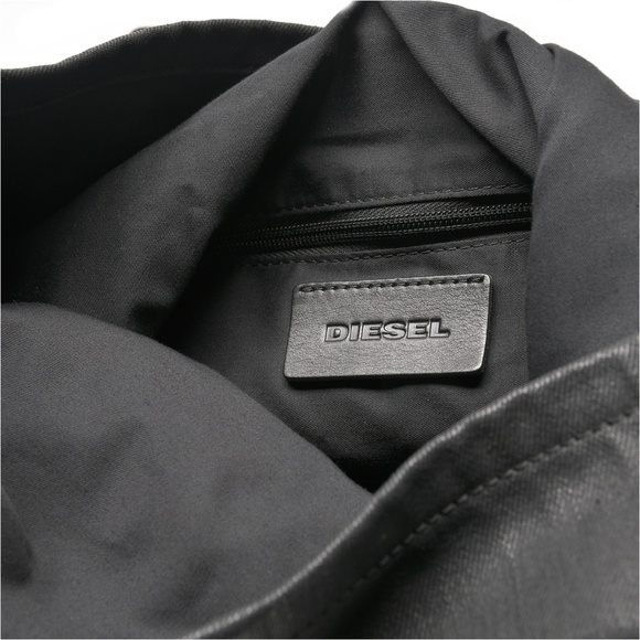 DIESEL Textured Crossbody/Satchel/Travel Bag - Picture 6 of 15